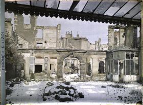 Image représentant Ruine de l'hôtel Thiret de Prain, rue Eugéne Desteuque
