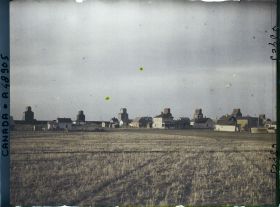 Image représentant Canada, Gravellebourg, Elevateurs le long de la Voie du Ch. de fer