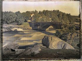 Image représentant Le pont Charles XIII vue de la rive sud du Dalälven