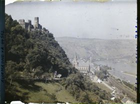 Image représentant Allemagne, Oberwesel, Ruines du Schonbourg et le Rhin