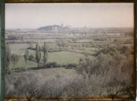 Image représentant Vue générale d'Avignon prise du fort Saint-André à Villeneuve-lez-Avignon