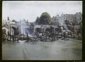 Image représentant France, Meaux, Les Moulins vus de plus près de la rive droite