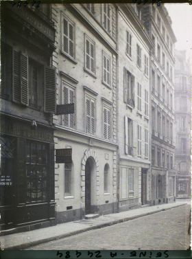 Image représentant Une maison close au n°7 rue de Hanovre