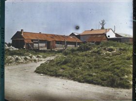 Image représentant France, Carency, Un coin du Village