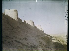 Image représentant Afghanistan, Farah, Effet de lumière sur les tours de l'enceinte