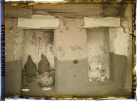 Image représentant Autels chez le féticheur du Serpent