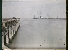 Image représentant Belgique, Ostende, L'entrée du Chenal