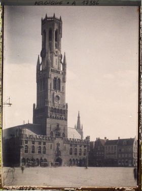 Image représentant Belgique, Bruges, Les Halles et le Beffroi