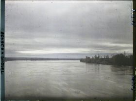 Image représentant Le fleuve Meriç qui arrose la ville