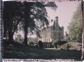 Image représentant Le château vu du parc