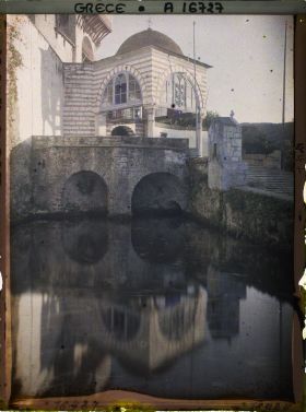 Image représentant Turquie, Mont Athos, Vatopédi,  Motif de l'entrée du Monastère