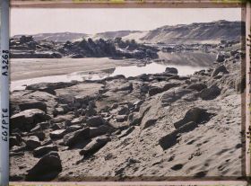 Image représentant Bords du Nil sur l'île Eléphantine