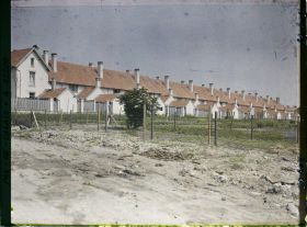 Image représentant France, Lens, Les Corons blancs