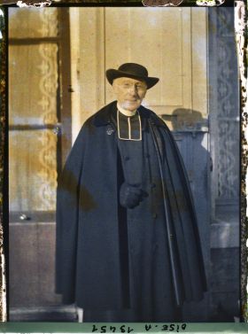 Image représentant France, Noyon, Portrait de Mr l'Arche-Prêtre de la Cathédrale