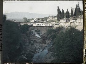 Image représentant Le pont d'Irgandi ("vieux Pont") construit en 1442 sur le fleuve Gökdere