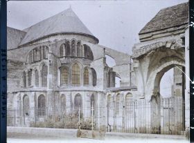 Image représentant Le chevet de la basilique Saint-Rémi