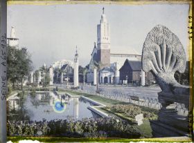 Image représentant L'Exposition Coloniale Internationale de 1931, la Grande Avenue des Colonies Françaises