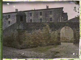 Image représentant Les remparts de la ville