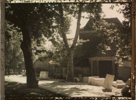 Image représentant France, Figeac, Ancienne chapelle et restes des murs d'enceinte de Figeac