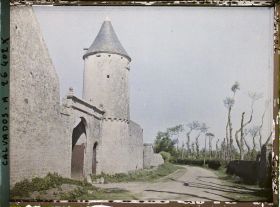 Image représentant L'entrée du château