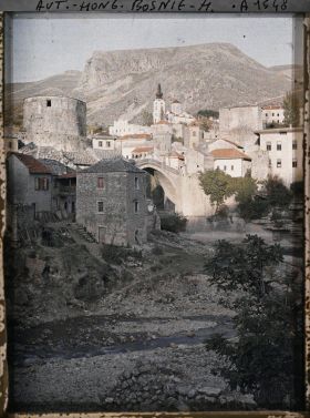 Image représentant Le pont et l'Eglise Orthodoxe