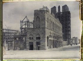 Image représentant Belgique, Ypres, Les Halles vues de la rue du Beurre