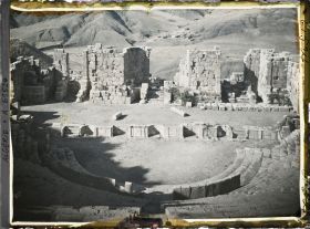 Image représentant Le Théâtre, vestiges de de la cité antique Cuicul