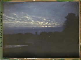 Image représentant Lever de soleil dans le parc