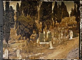 Image représentant Dans le cimetière d'Eyüp