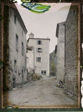 Image représentant France, St Floret, L'entrée de St Floret