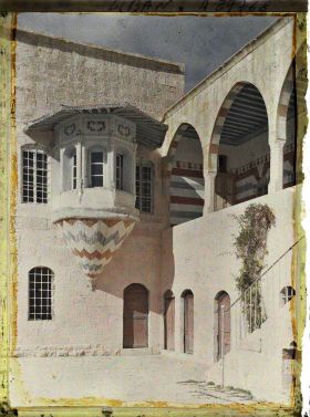 Image représentant Logette sur-le-pan de la façade du palais de l'Emir Bachir Chihab