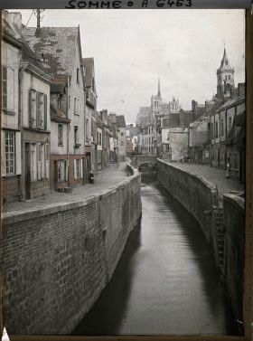 Image représentant France, Amiens, Dans la ville basse