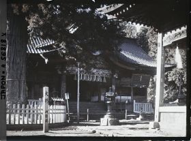 Image représentant Le sanctuaire Sengen-jinja (de son nom complet : Kitaguchi-Hongu Fuji-Sengen)