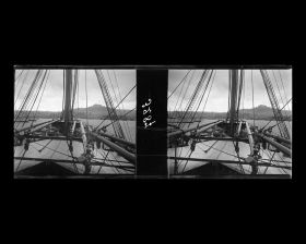 Image représentant Le port de Naples vu du Lützow