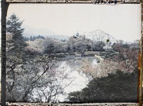 Image représentant Les jardins de la villa impériale Shugakuin Rikyû : l'étang Yokuryu