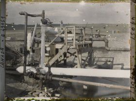 Image représentant Canada, Foot Hills Turner Valley, Puits Royalite 4, ensemble des installations du Puits