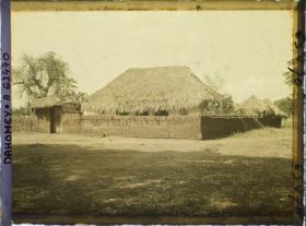 Image représentant Grande case