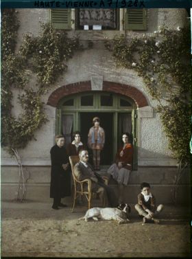 Image représentant Portrait de groupe d'une famille