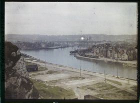 Image représentant L'Avant Port vu des falaises de Notre-Dame-de-Bonsecours