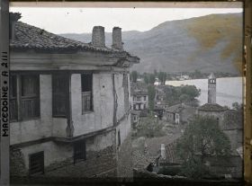 Image représentant Vue prise en montant vers la citadelle avec Sainte Sophie et le golfe au fond