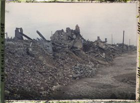 Image représentant France, Lens, La Place devant l'Eglise