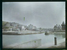 Image représentant Entrée du port