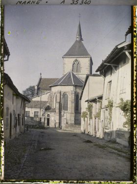 Image représentant France, Ste Menehould le haut, La vieille Eglise de Ste Menehould.