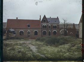 Image représentant France, Ablain St Nazaire, Reconstruction d'une ferme