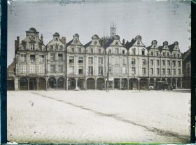 Image représentant France, Arras, Petite place, partie Sud Ouest