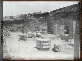 Image représentant Intérieur de la maison aux pilastres