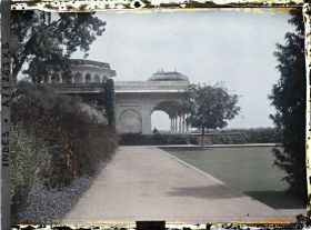 Image représentant La tour de l'Empereur (Shah Burj) dans le fort Rouge (Lal Qila)