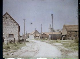 Image représentant France, Neuville-St Vaast, Une rue