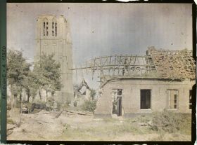 Image représentant Belgique, Woesten, Eglise et Maisons