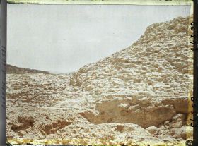 Image représentant Barrage de l'Habra en aval au Confluent avec l'Oued El-Fergoug, un détail de la brèche côté ouest, vue d'aval